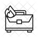 پیش‌نمایش فایل briefcase-on-fire-11638695 از پک اشتغال