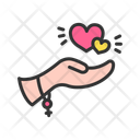 پیش‌نمایش فایل give-heart-13900862 از پک روز زنان