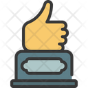 پیش‌نمایش فایل thumbs-up-trophy-5426737 از پک جام‌ها و جوایز