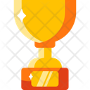 پیش‌نمایش فایل golden-trophy-11084158 از پک مدال و جایزه