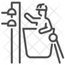 پیش‌نمایش فایل engineer-working-with-electric-pole-14839636 از پک بالا و ولتاگ
