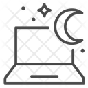 پیش‌نمایش فایل laptop-with-moon-15094962 از پک سید و هوستل