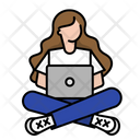 پیش‌نمایش فایل woman-with-laptop-6746872 از پک سبک زندگی اجتماعی