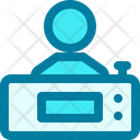 پیش‌نمایش فایل receptionist-2645246 از پک هتل