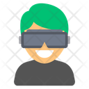 پیش‌نمایش فایل boy-use-virtual-reality-headset-6772281 از پک افراد در حال استفاده از هدست واقعیت مجازی