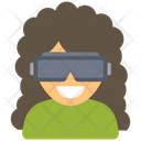 پیش‌نمایش فایل woman-use-virtual-reality-headset-6772301 از پک افراد در حال استفاده از هدست واقعیت مجازی