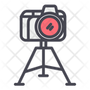 پیش‌نمایش فایل camera-with-tripod-1446491 از پک ولوگر و پلتفرم ویدیو