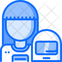 پیش‌نمایش فایل female-astronaut-5876385 از پک فضا