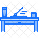 پیش‌نمایش فایل paint-table-5888860 از پک هنر