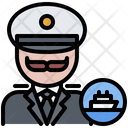 پیش‌نمایش فایل male-cruise-captain-5913243 از پک سفر دریایی