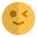 پیش‌نمایش فایل smile-squint-wink-6440106 از پک شکلک