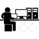 پیش‌نمایش فایل computer-engineer-1529223 از پک مهندس سرور
