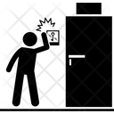 پیش‌نمایش فایل emergency-exit-1561060 از پک آتش‌سوزی اضطراری