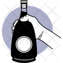 پیش‌نمایش فایل holding-champagne-bottle-3455185 از پک بطری