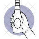 پیش‌نمایش فایل holding-sauce-bottle-3455183 از پک بطری
