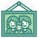 پیش‌نمایش فایل family-photo-frame-4345665 از پک خانواده