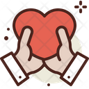 پیش‌نمایش فایل holding-heart-3112449 از پک عشق