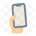 پیش‌نمایش فایل holding-phone-4970613 از پک دست در حال نگه داشتن وسایل