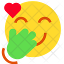 پیش‌نمایش فایل giggle-with-heart-4 از پک ایموجی‌های فلت