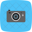 پیش‌نمایش فایل camera-400 از پک چندرسانه‌ای، تخت با پس‌زمینه منحنی