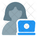 پیش‌نمایش فایل employee-working-4338925 از پک زن با ظاهر طبیعی