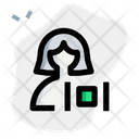 پیش‌نمایش فایل user-multitask-4339494 از پک زن با ظاهر طبیعی