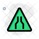پیش‌نمایش فایل narrow-road-4523821 از پک ترافیک
