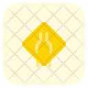 پیش‌نمایش فایل narrow-road-4523508 از پک ترافیک