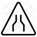 پیش‌نمایش فایل narrow-road-4516778 از پک ترافیک