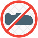 پیش‌نمایش فایل no-shoes-4535553 از پک مرکز خرید