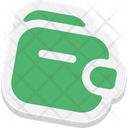 پیش‌نمایش فایل wallet-close-7390097 از پک کسب و کار