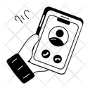 پیش‌نمایش فایل incoming-call-11430908 از پک دست گرفتن موبایل