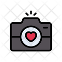 پیش‌نمایش فایل camera-2445390 از پک برنامه‌های عاشقانه و دوستیابی