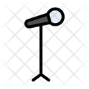 پیش‌نمایش فایل mic-2445214 از پک راک و رول و موسیقی