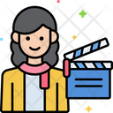 پیش‌نمایش فایل director-female-5385383 از پک خلاقیت