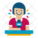 پیش‌نمایش فایل presenter-8095391 از پک ارائه کسب‌وکار