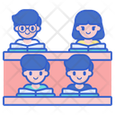 پیش‌نمایش فایل student-on-lecture-2754024 از پک دانشگاه