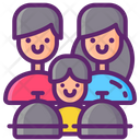 پیش‌نمایش فایل customer-family-4529167 از پک غذا خیابان