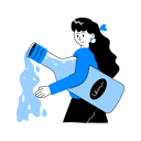 پیش‌نمایش فایل girl-holding-drink-bottle-for-hydrated-12014450 از پک تابستان و سفر