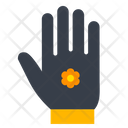 پیش‌نمایش فایل flower-hand-3636109 از پک باغبانی