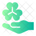 پیش‌نمایش فایل clover-10769883 از پک بهار